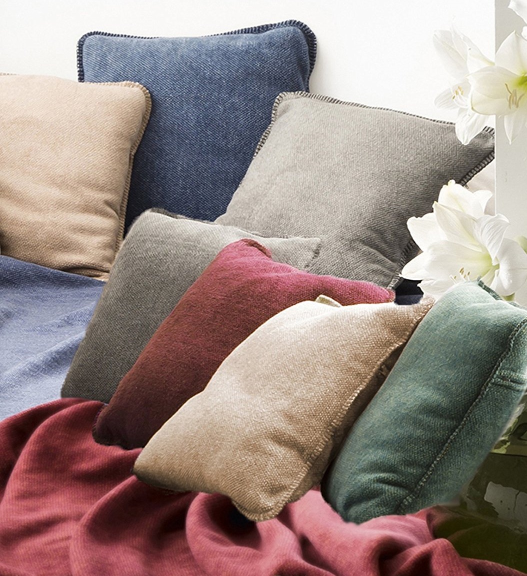 okrasna blazina aura 