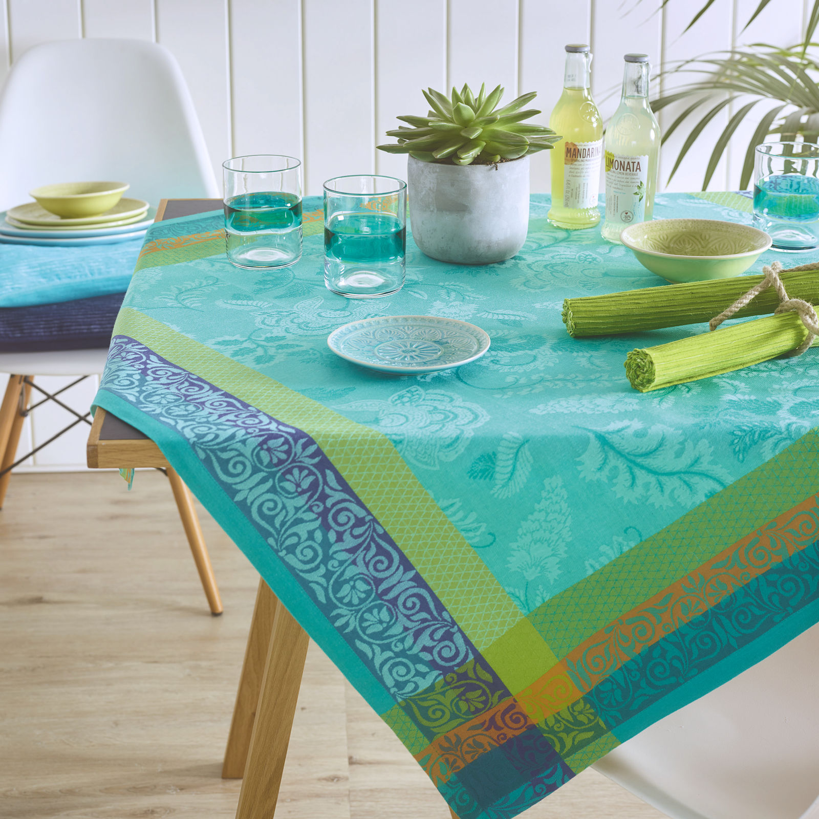 namizni tekač sander amelie