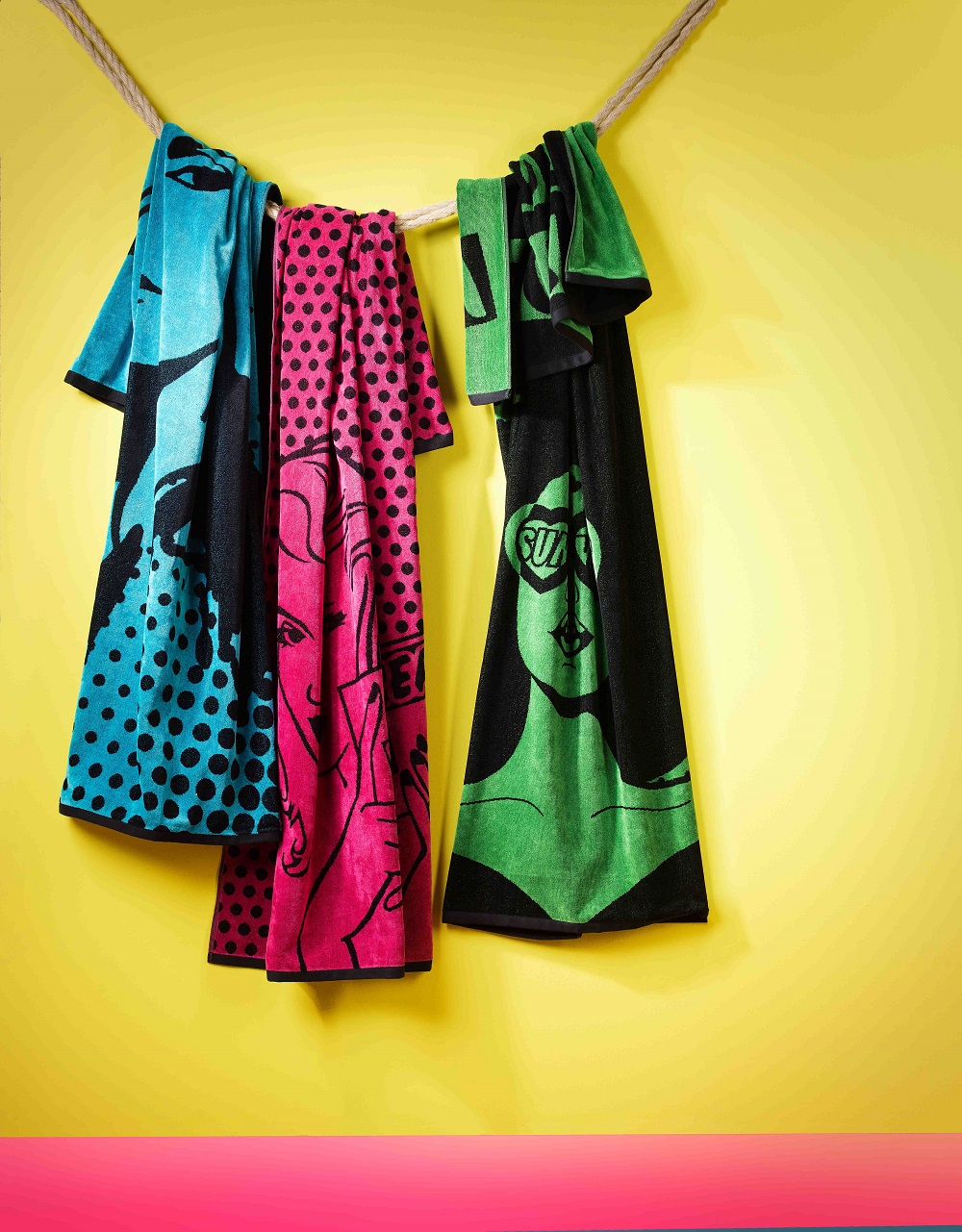 brisače za na plažo vossen pop art 